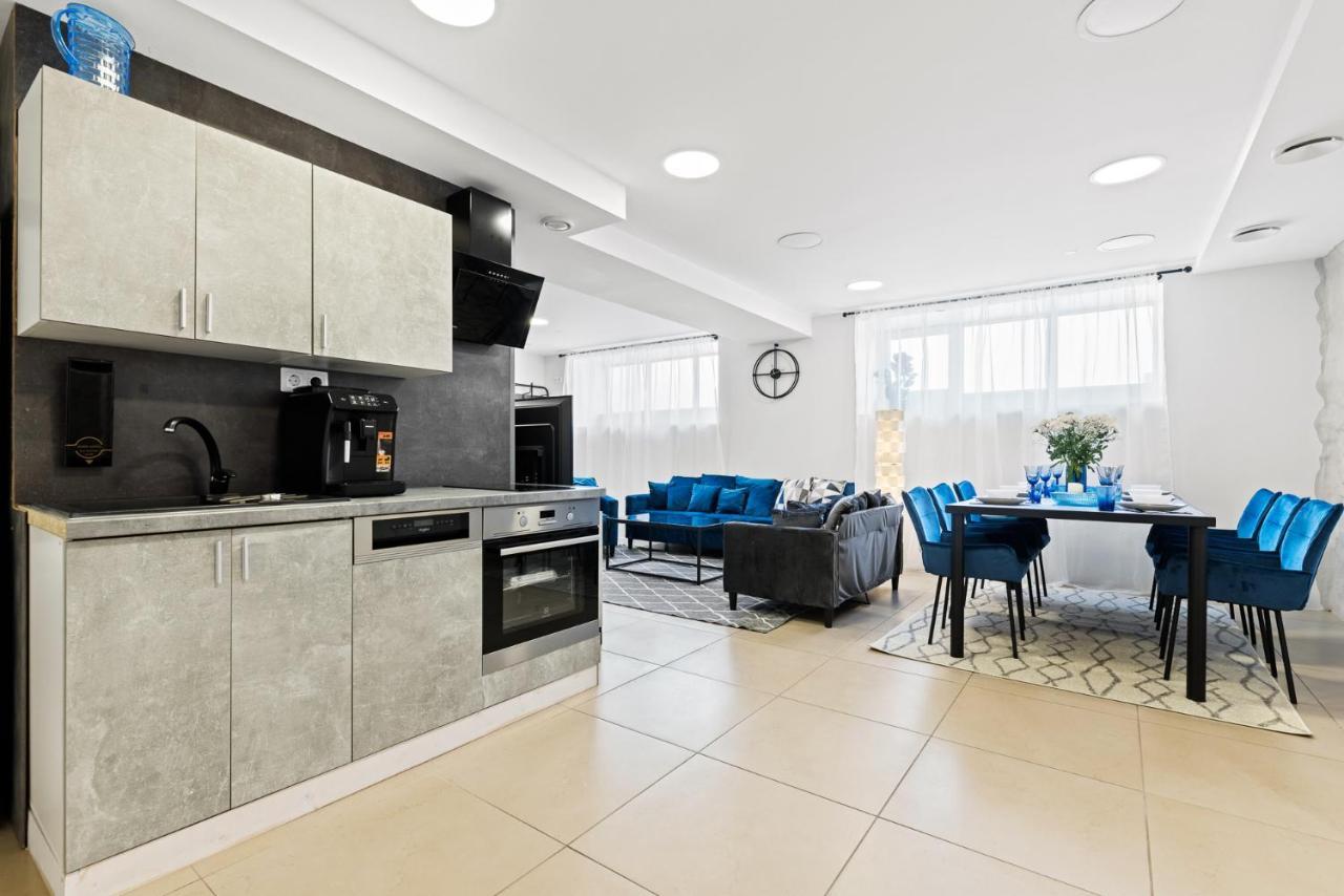 טאלין Sirena Apartment - Self Check-In And Free Parking מראה חיצוני תמונה